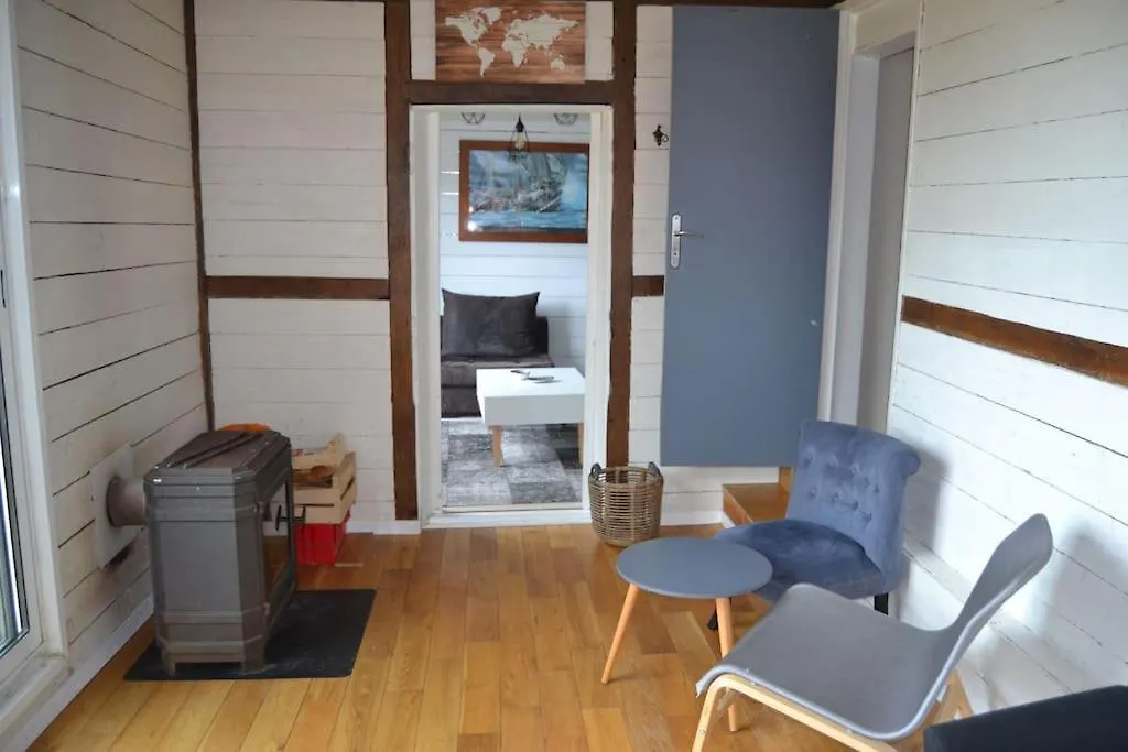 Holiday home Chalet En Bois Unique Sejour Inoubliable Face A La Mer Plerin