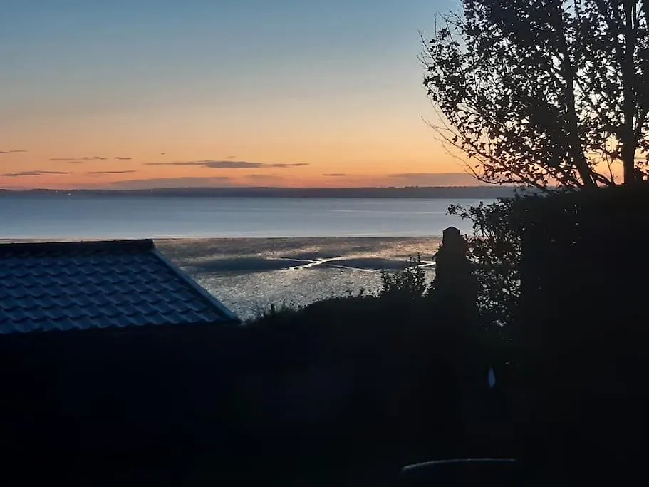 Chalet En Bois Unique Sejour Inoubliable Face A La Mer Plerin Holiday home