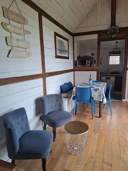 Chalet En Bois Unique Sejour Inoubliable Face A La Mer Plérin Tatil Evi